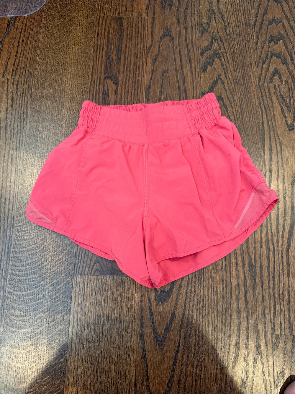 Lululemon Hotty Hot Low Rise Lined Short 2.5”